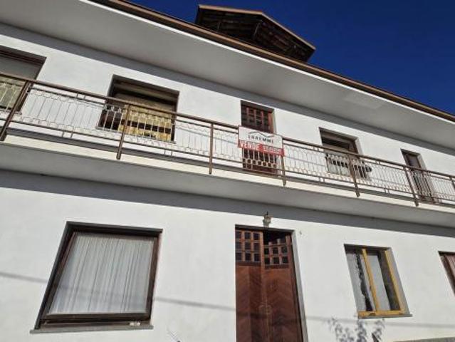 Villa Indipendente in vendita a Piemonte, Biella