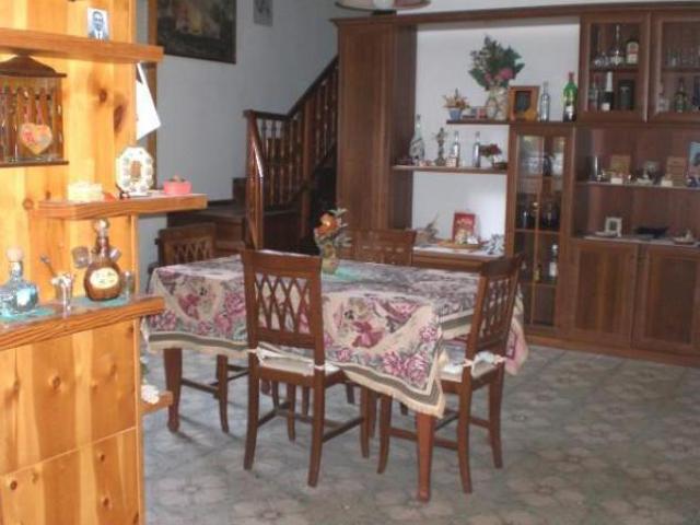 Villa Indipendente in vendita a Unione di Comuni della Romagna Forlivese, Cusercoli