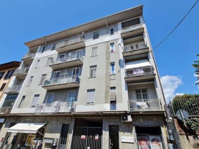 Locale Commerciale in vendita a Piemonte, Biella