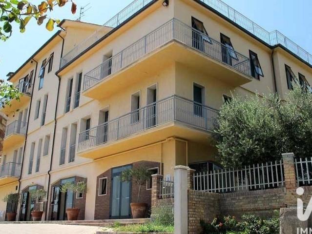 Casa in vendita a Marche, Ancona
