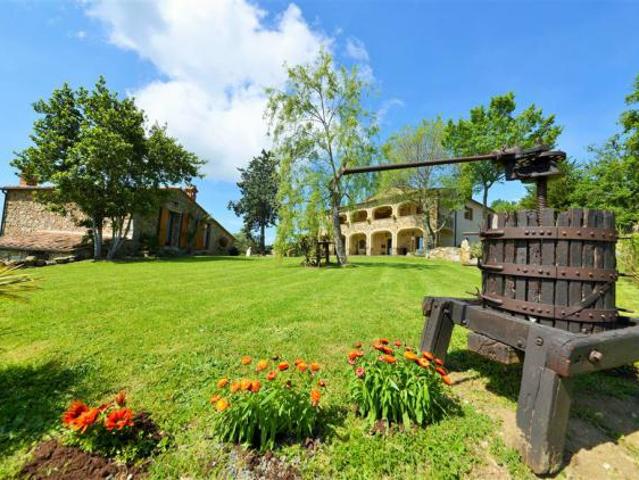 Terreno in vendita a Roccastrada, Toscana
