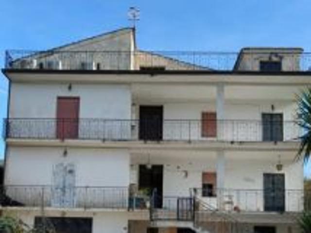 Villa Indipendente in vendita a Arienzo, Campania
