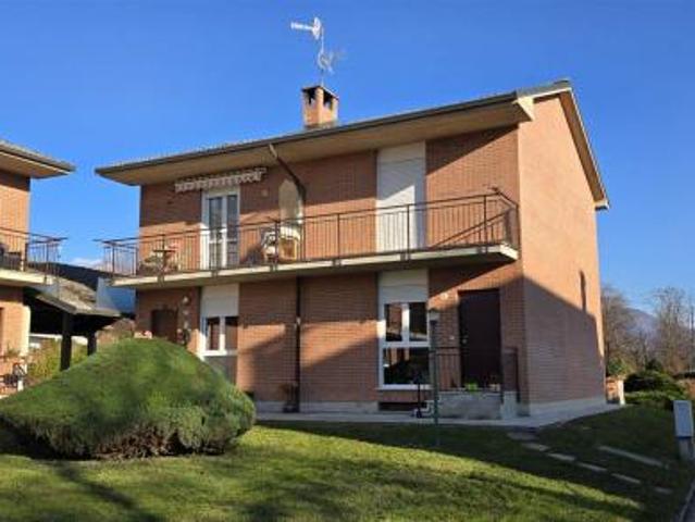 Villa Indipendente in vendita a Piemonte, Biella