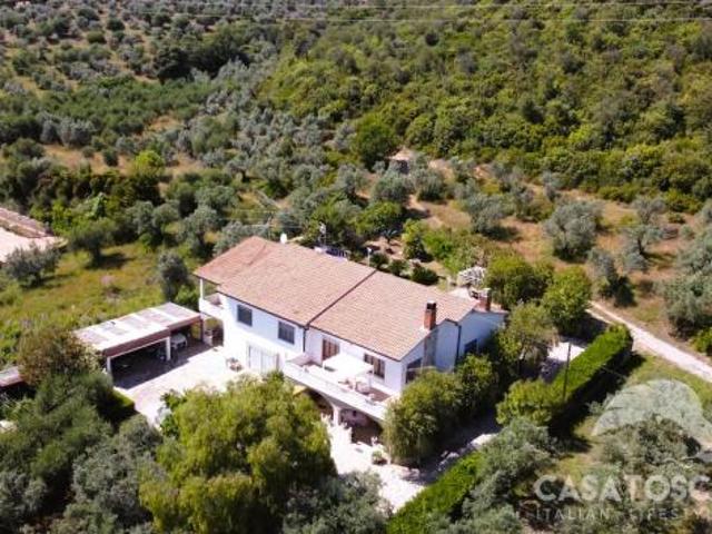 Villa Indipendente in vendita a Campiglia Marittima, Toscana