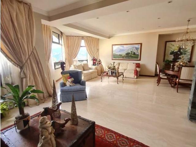 Penthouse en alquiler en Distrito Capital