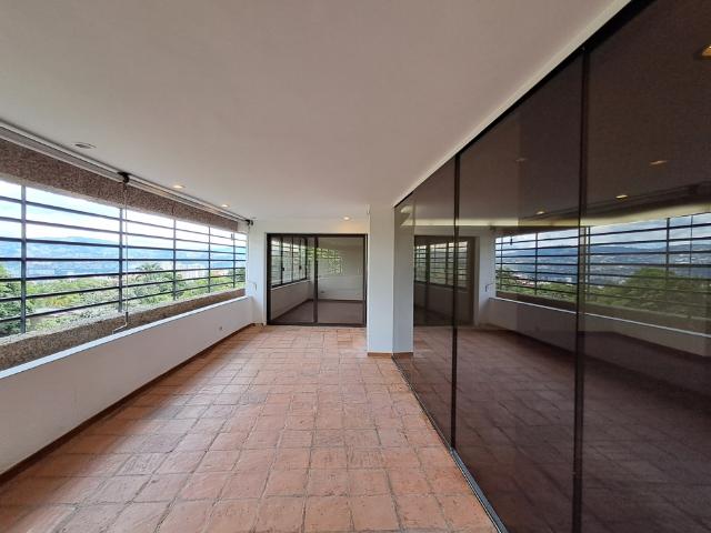 Apartamento en venta en Los Castaños, Caracas