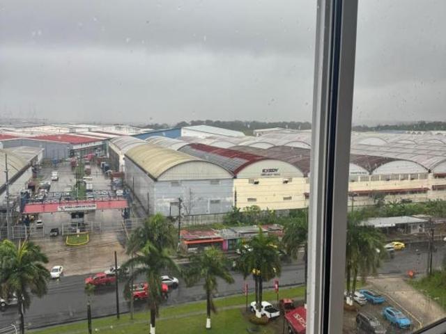 Vendo apartamento en Zona libre Colón PH Silver City