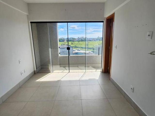 Apartamento venda em Região Geográfica Imediata de Goiânia, Goiânia