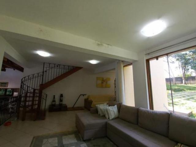 Sítio e chácara venda em Jardim Itatiaia, Embu das Artes