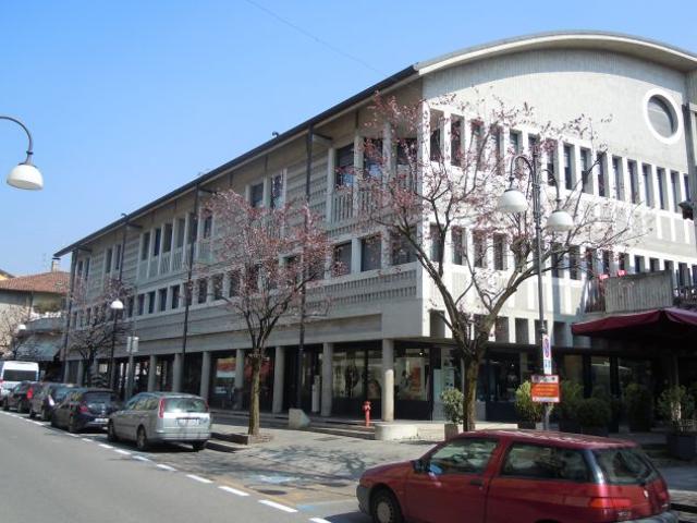 Box in vendita a Trescore Balneario, Lombardia