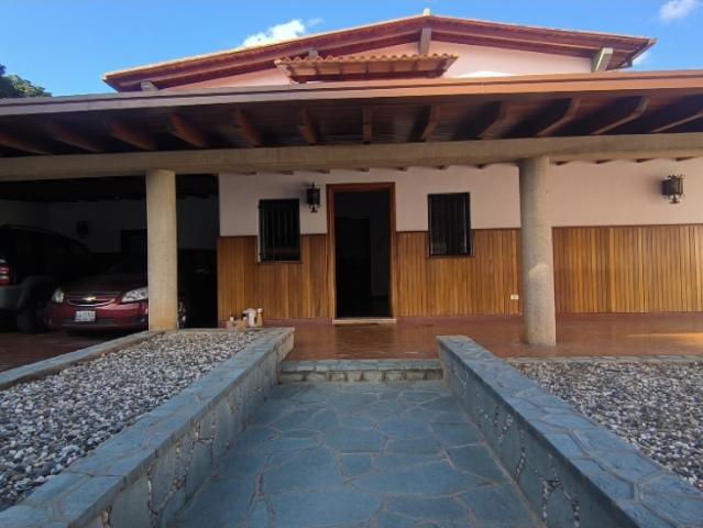 Casa en venta en La Trinidad, Caracas