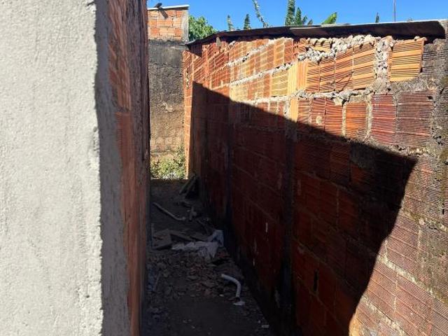 Casa venda em Região Geográfica Imediata de Águas Lindas de Goiás, Região Integrada de Desenvolvimento do Distrito Federal e Entorno