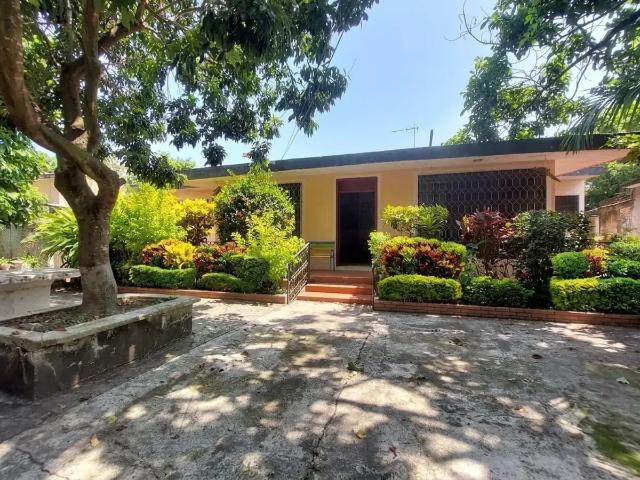 Casa en venta en Playa Vicente, Veracruz