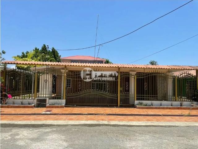 Casa venta en Las Tablas, Bocas del Toro