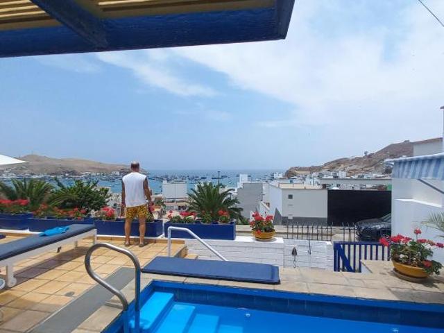 VENDO CASA EN NAPLO PUCUSANA, VISTA AL MAR DE 4 DORMITORIOS