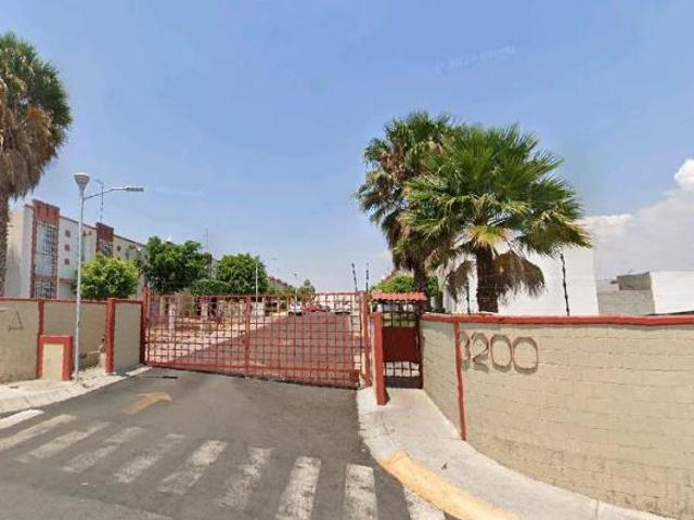 Vendo casa en Paseos del Pedregal, Querétaro. PRECIO DE REMATE