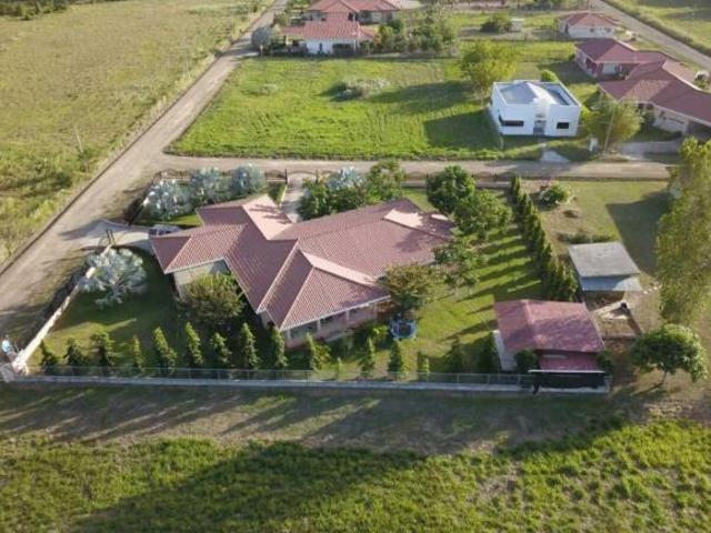 Vendo casa en Villa de Los Santos