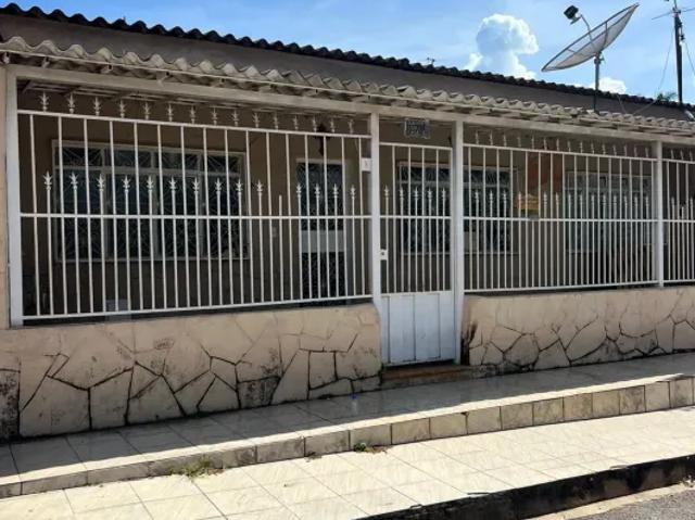 Casa venda em Região Geográfica Imediata do Distrito Federal, Região Integrada de Desenvolvimento do Distrito Federal e Entorno