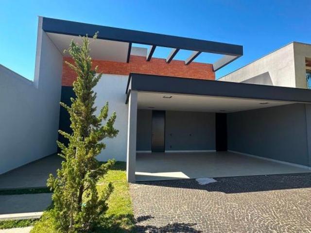 Casa venda em Região Geográfica Imediata do Distrito Federal, Região Integrada de Desenvolvimento do Distrito Federal e Entorno