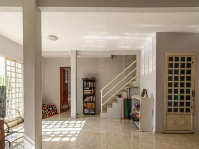 Casa venda em Região Geográfica Imediata do Distrito Federal, Região Integrada de Desenvolvimento do Distrito Federal e Entorno