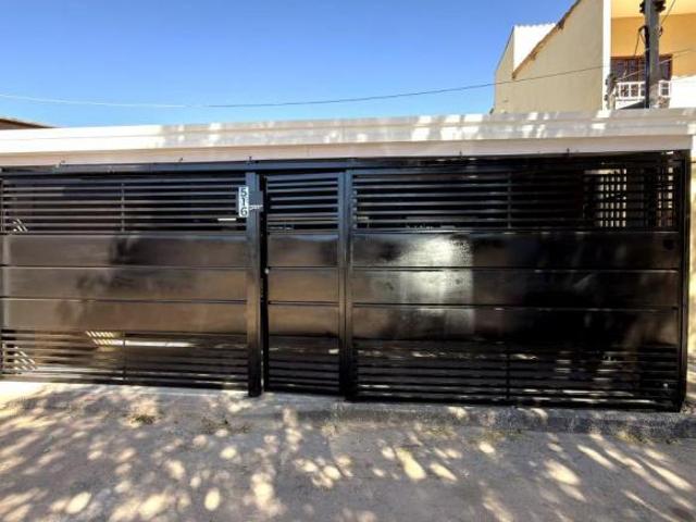Casa venda em Região Geográfica Imediata do Distrito Federal, Região Integrada de Desenvolvimento do Distrito Federal e Entorno