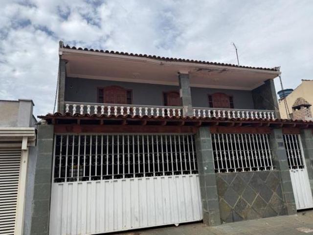 Casa venda em Região Geográfica Imediata do Distrito Federal, Região Integrada de Desenvolvimento do Distrito Federal e Entorno