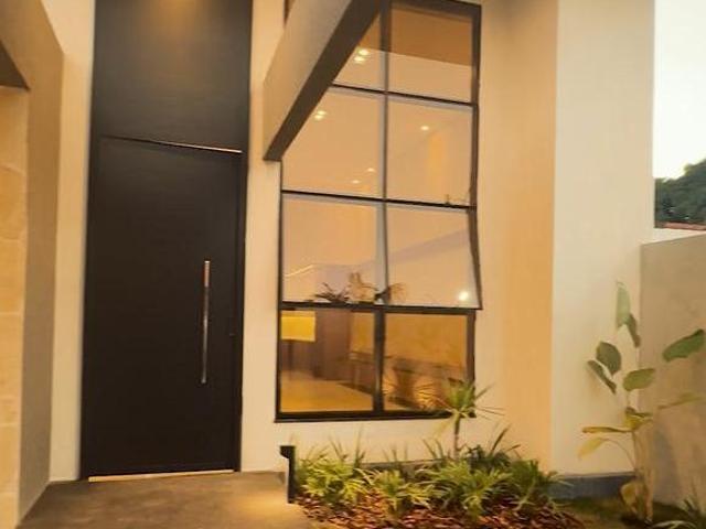Casa venda em Região Geográfica Imediata do Distrito Federal, Região Integrada de Desenvolvimento do Distrito Federal e Entorno