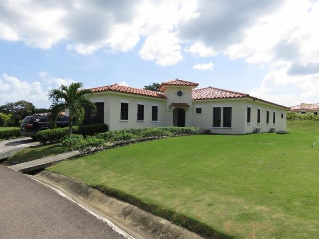 Vendo casa totalmente amoblada y equipada – hacienda pacífica, san carlos