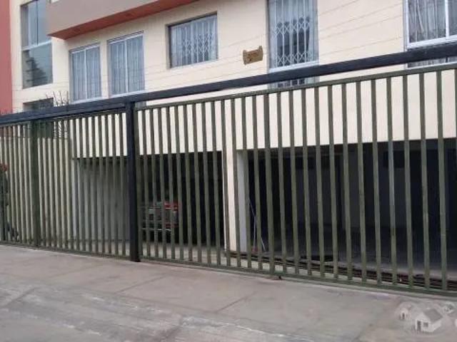 Cochera venta en San Miguel Characuaycui, Lima Metropolitana