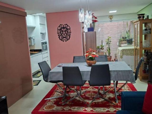 Casa venda em Região Geográfica Imediata do Distrito Federal, Região Integrada de Desenvolvimento do Distrito Federal e Entorno