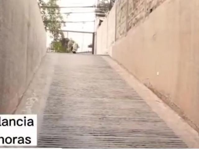 Vendo Dos Estacionamientos subterráneos, Ñuñoa