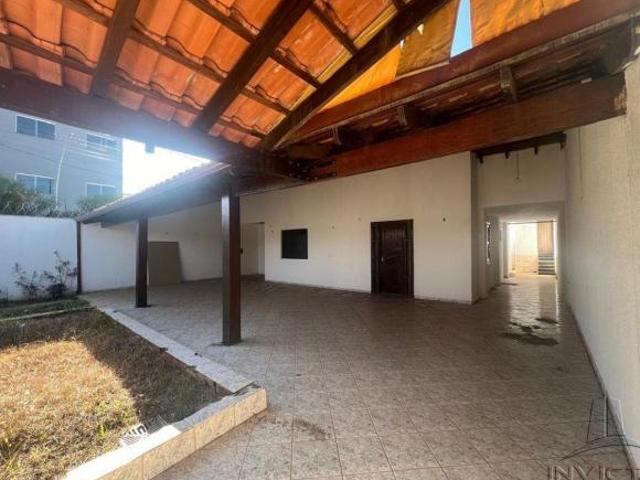 Casa venda em Região Geográfica Imediata do Distrito Federal, Região Integrada de Desenvolvimento do Distrito Federal e Entorno