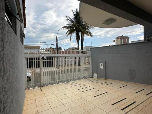 Casa venda em Região Geográfica Imediata do Distrito Federal, Região Integrada de Desenvolvimento do Distrito Federal e Entorno