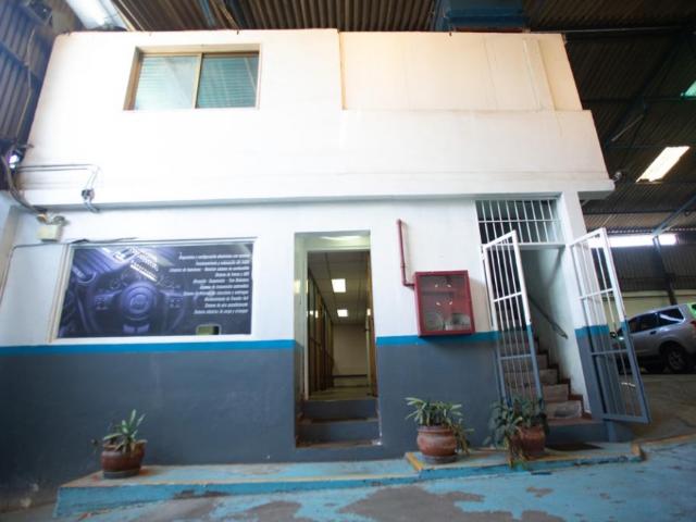 Galpón en venta en Leoncio Martínez, Miranda