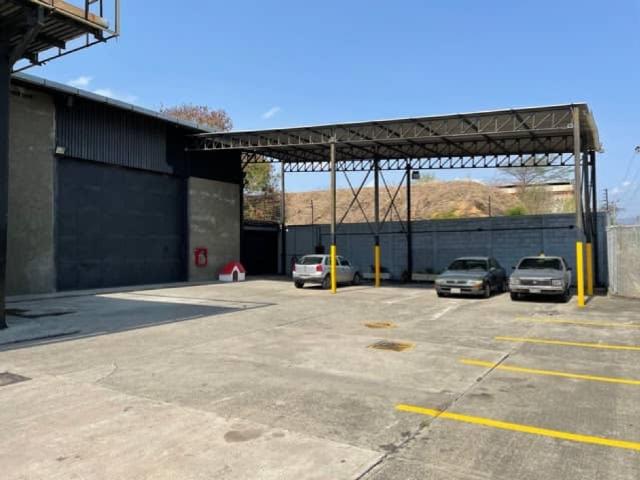 Galpón en venta en Guatire, Miranda