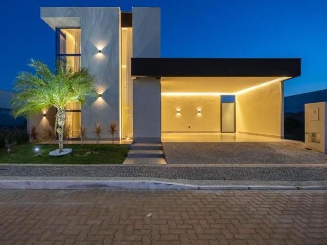 Casa venda em Região Geográfica Imediata do Distrito Federal, Região Integrada de Desenvolvimento do Distrito Federal e Entorno