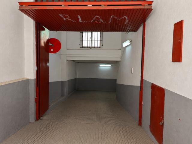 Local Comercial en venta en Carabanchel, Madrid