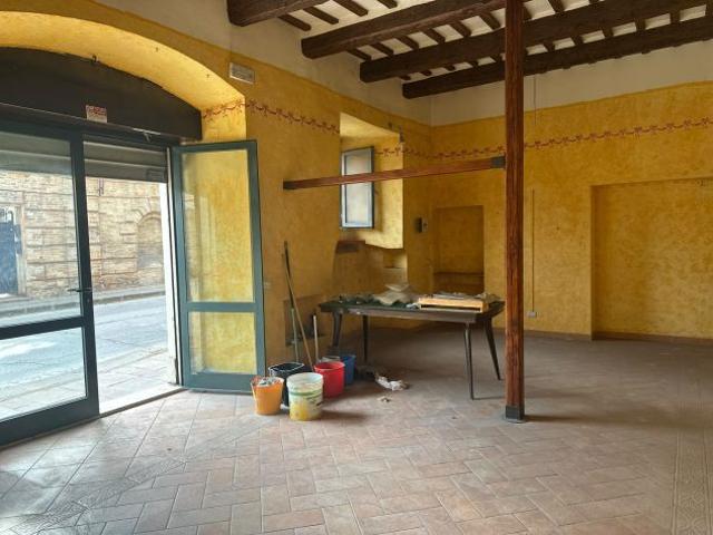 Capannone in vendita a Marche, Fermo