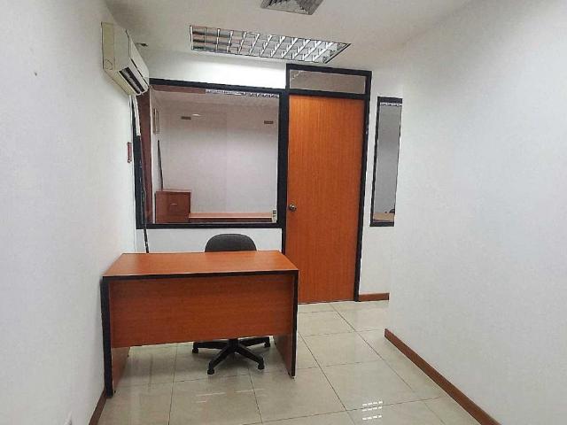 Oficina en venta en Boca De Uchire, Miranda