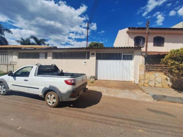 Casa venda em Região Geográfica Imediata de Luziânia, Região Integrada de Desenvolvimento do Distrito Federal e Entorno