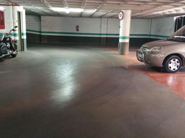 Garaje en venta en Elche, Alicante