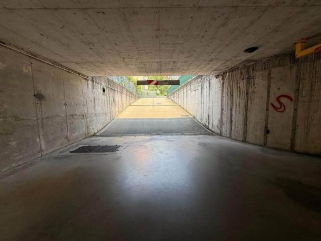 Box in vendita a Territorio Val d'Adige, Trento