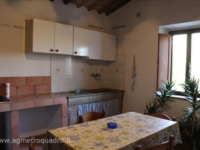 Rustico in vendita a Sarteano, Toscana