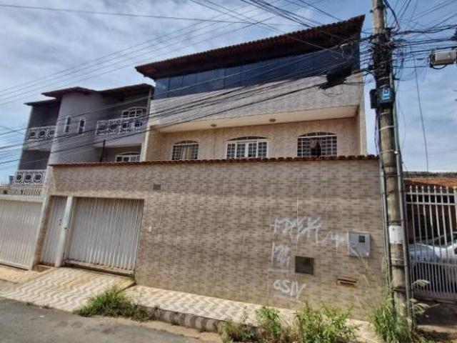 Casa venda em Região Geográfica Imediata do Distrito Federal, Região Integrada de Desenvolvimento do Distrito Federal e Entorno