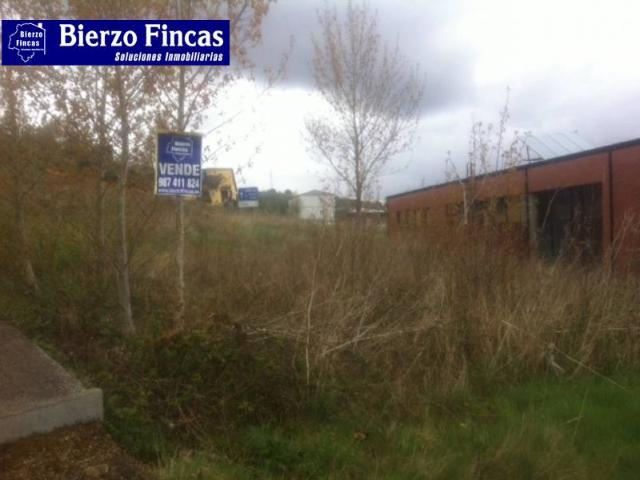 Terreno en venta en Bembibre