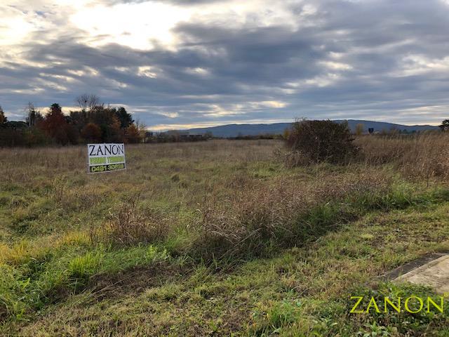 Terreno in vendita a Mossa, Friuli-Venezia Giulia