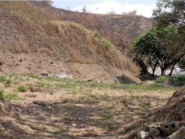 Terreno en venta en Miranda