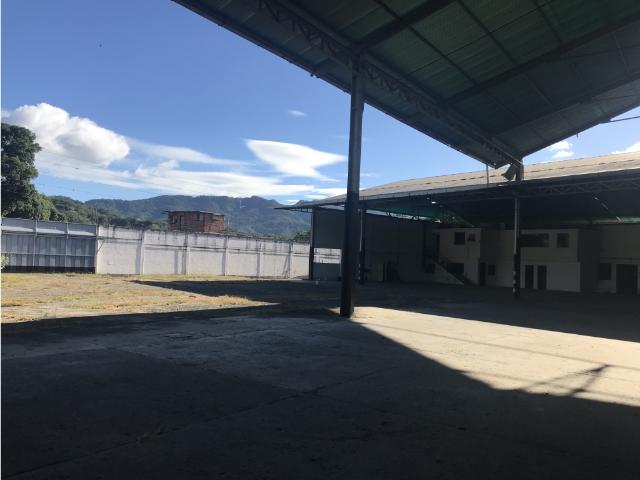 Galpón en venta en Guatire, Miranda