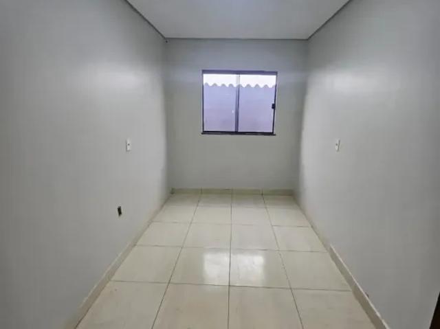 Casa venda em Região Geográfica Imediata de Águas Lindas de Goiás, Região Integrada de Desenvolvimento do Distrito Federal e Entorno