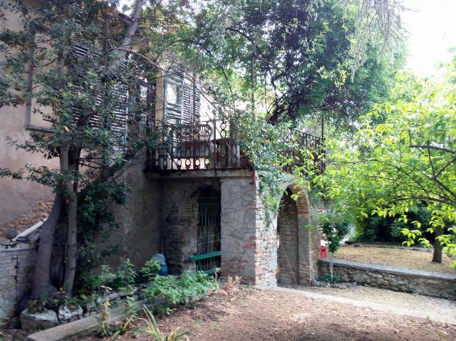 Villa Indipendente in vendita a Lecchi, Toscana